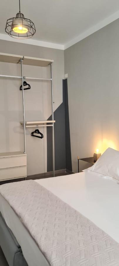 Etna Suite Design Apartments 카타니아 외부 사진