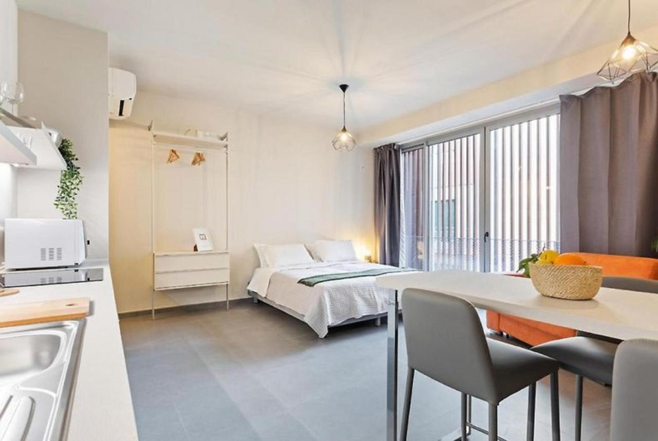 Etna Suite Design Apartments 카타니아 외부 사진