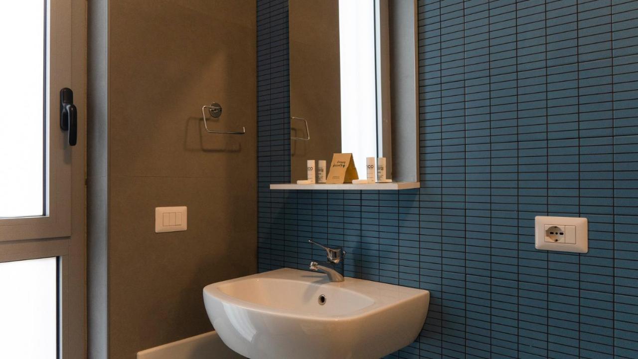 Etna Suite Design Apartments 카타니아 외부 사진